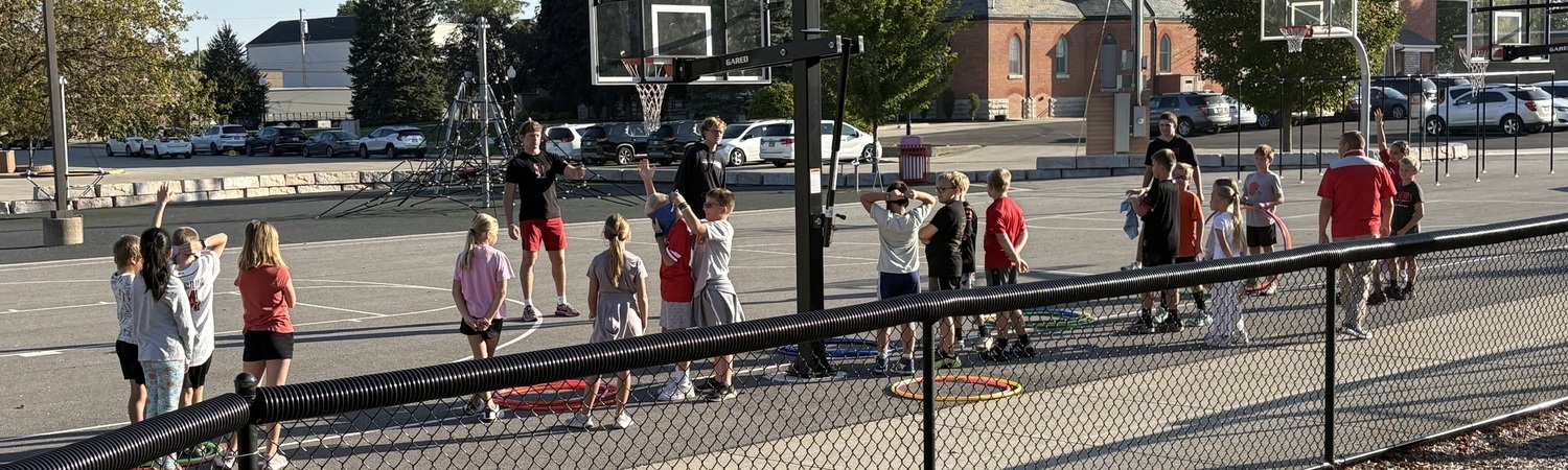 Leadership Class -Team Building with 4th Graders